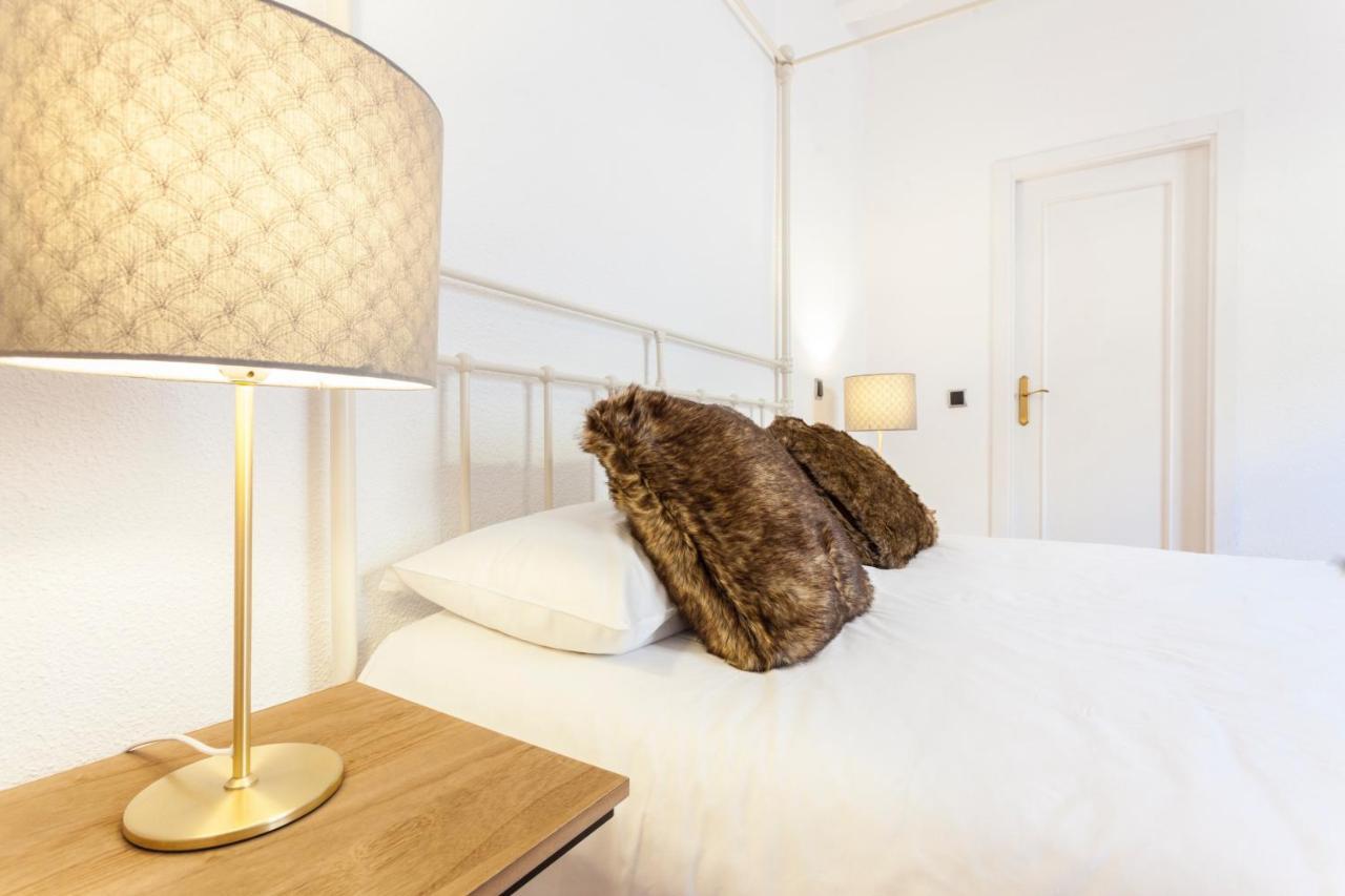 Apartamento Gran Via Terrace En Madrid Kültér fotó